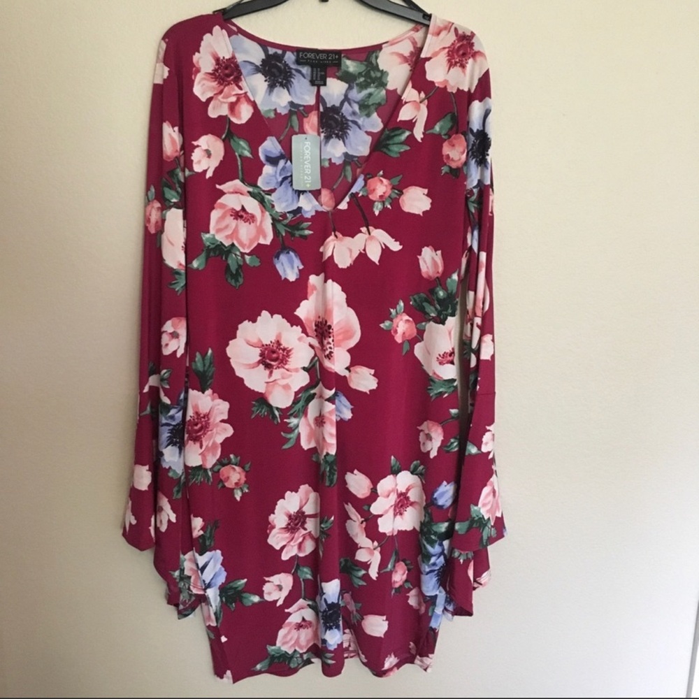 Hour Glass Shape Floral Dress with Flair Sleeves